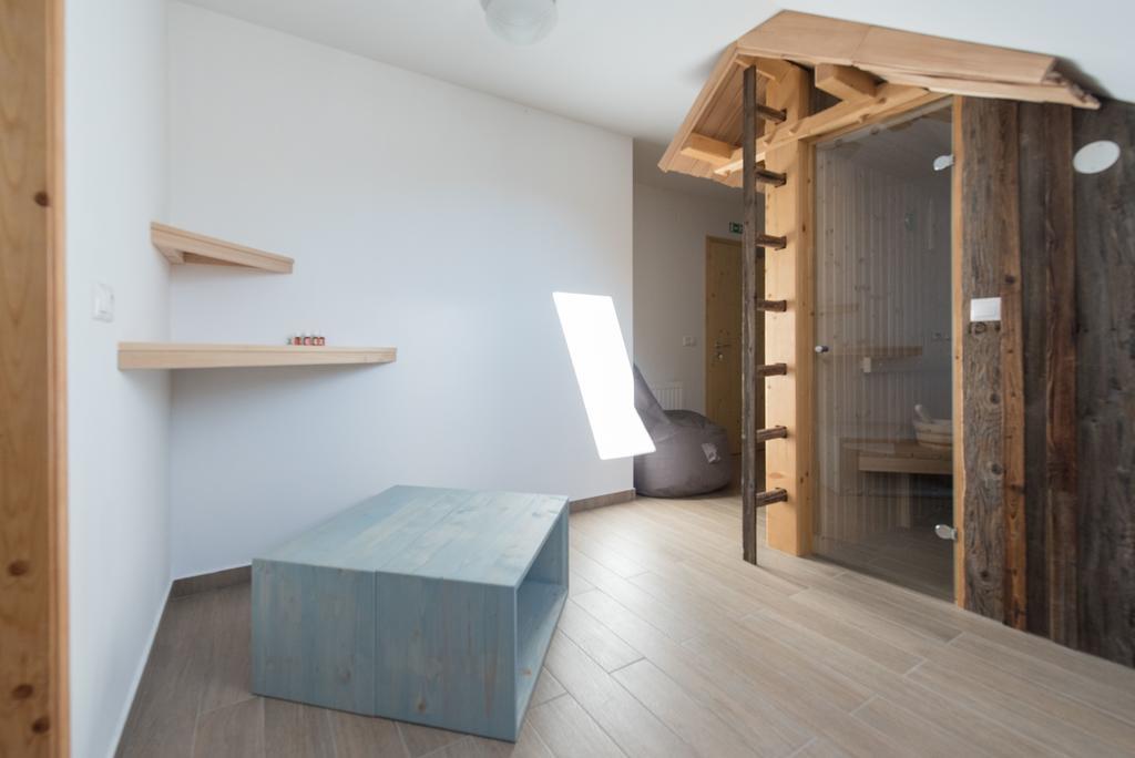 Guesthouse Tolc Spodnja Sorica Zewnętrze zdjęcie
