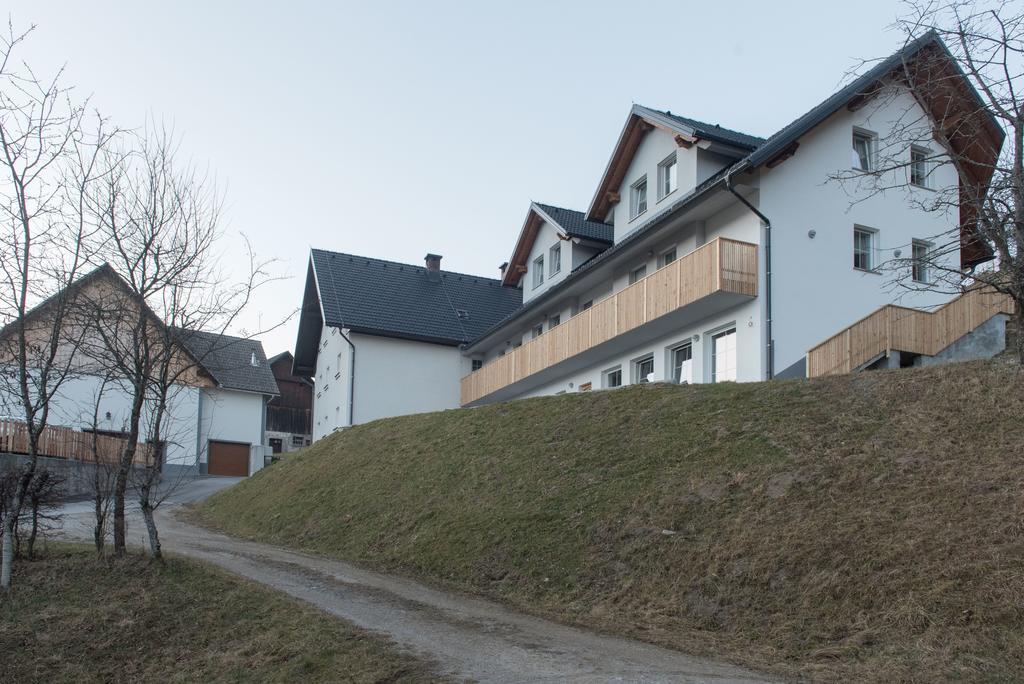 Guesthouse Tolc Spodnja Sorica Zewnętrze zdjęcie