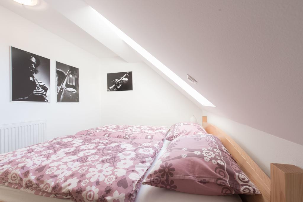 Guesthouse Tolc Spodnja Sorica Zewnętrze zdjęcie
